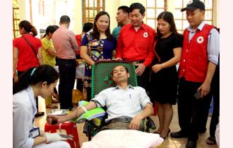 Ngày hội Toàn dân hiến máu tình nguyện 
